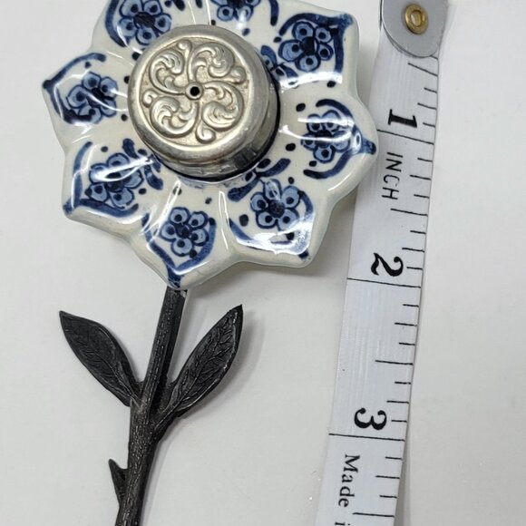 Rare Vintage Hand-Painted Delft Blue Flower Salt & Pepper Shakers  Holland - Picture 6 of 7